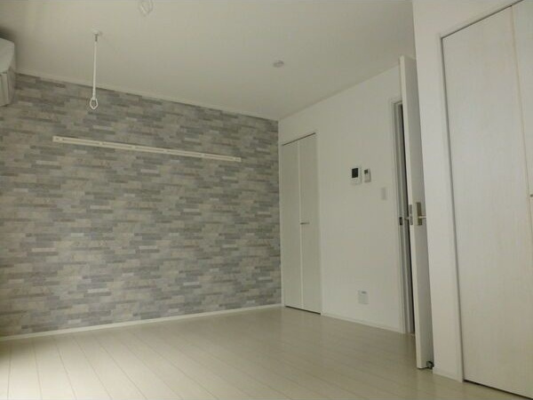 ノーチェ B棟の洋室