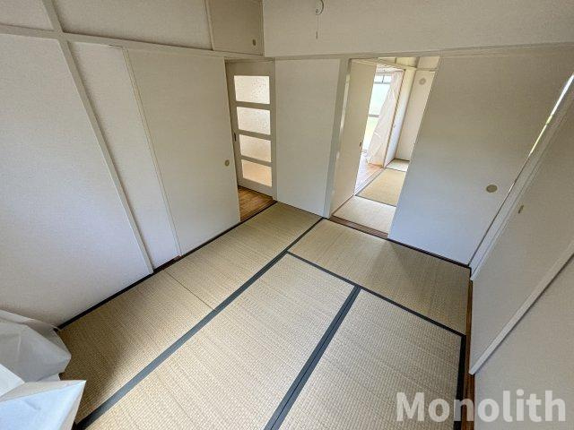 鶴山台36号棟の和室