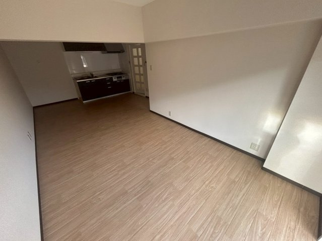 シェトワ西脇の居間・リビング