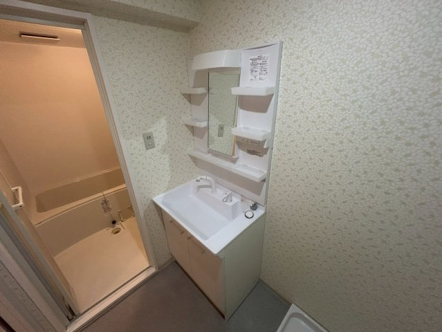 シェトワ西脇の独立洗面台