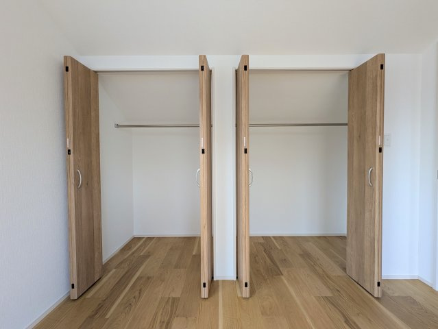 明石市大久保町山手台２丁目戸建２号棟の収納