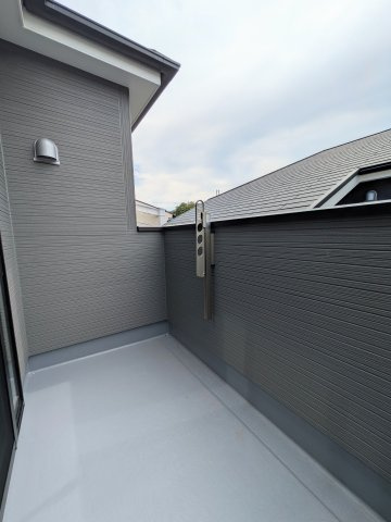 明石市大久保町山手台２丁目戸建２号棟のバルコニー