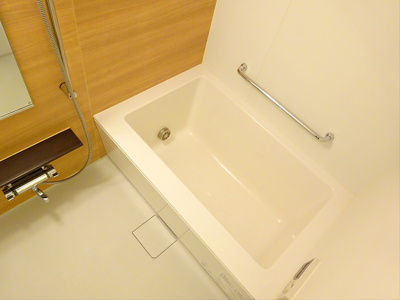 【浴室】 | ラグゼガーデン松原