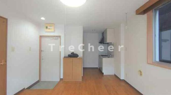 ダイヤモンドレジデンス東日暮里の洋室