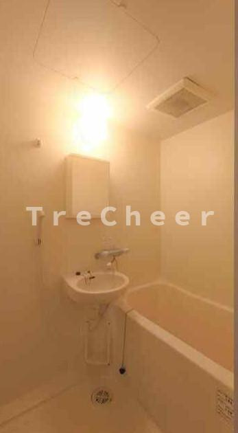 ダイヤモンドレジデンス東日暮里の浴室