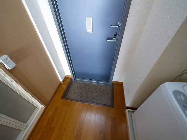 レオパレスナカノの玄関|毎日通る玄関はこちらです