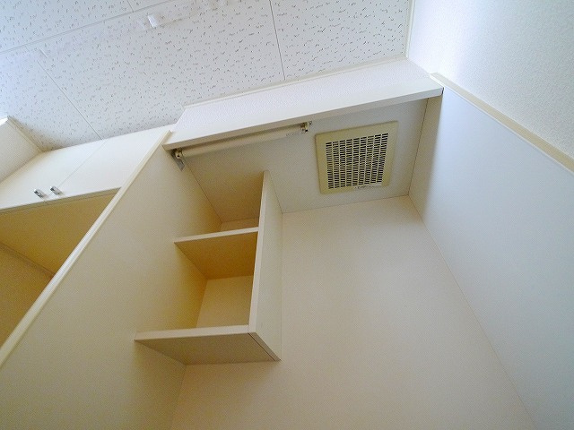 レオパレスナカノのキッチン|きれいなキッチンです