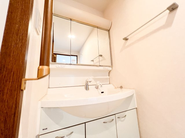 フォルツ南御座の洗面所