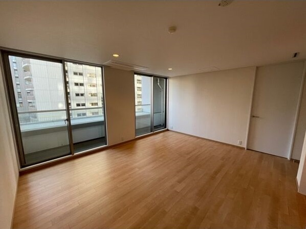 港区芝浦３丁目の賃貸マンションの居間・リビング