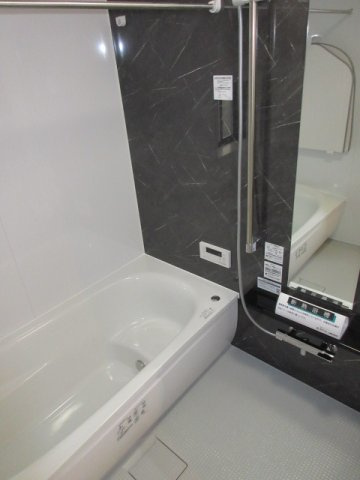 【仲介手数料無料】新築戸建　熊谷市上之2049-23（全2棟）の浴室