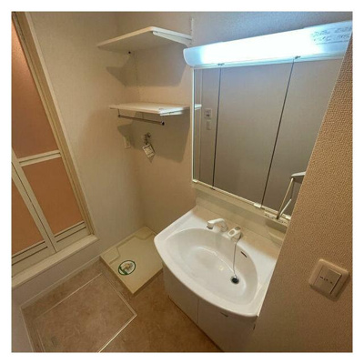 【独立洗面台】 | カサブランカ | 嬉しい独立洗面台付き。