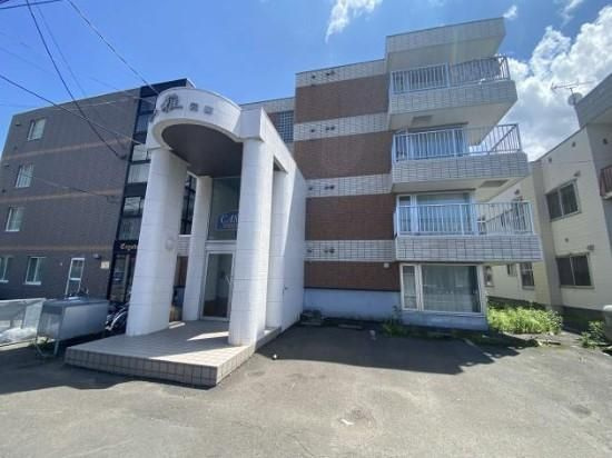 カーサ雅元町の外観