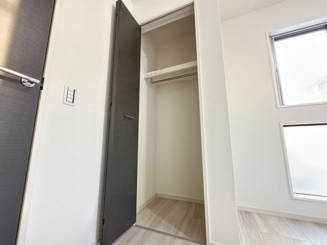 【収納】 | 志木市柏町1丁目　新築一戸建住宅　全2棟　(志木本店) | 洋室4帖収納