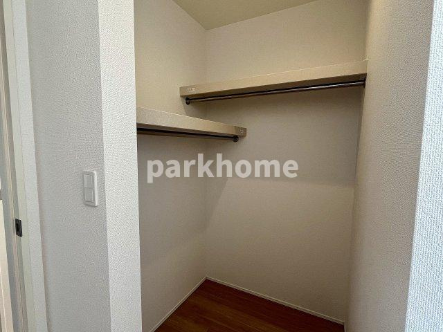 土佐市蓮池 -3期2棟2- 新築戸建ての収納