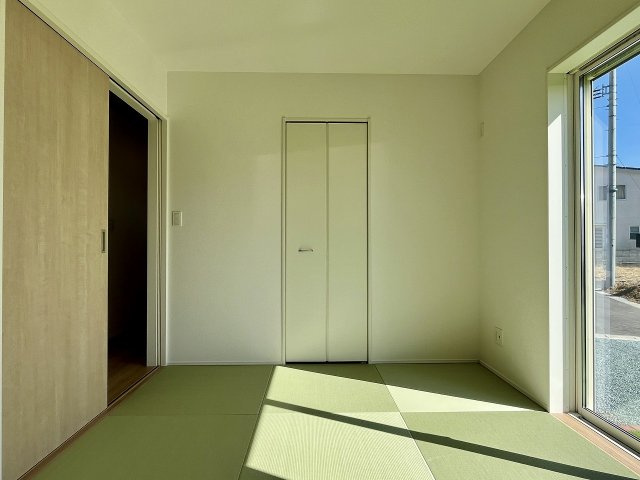 土佐市蓮池 -3期2棟2- 新築戸建ての和室