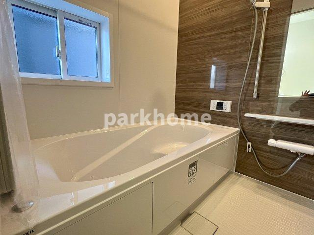 土佐市蓮池 -3期2棟2- 新築戸建ての浴室