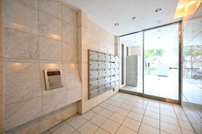 【エントランス】 | ＡｚａｌｅａＨｏｕｓｅ練馬