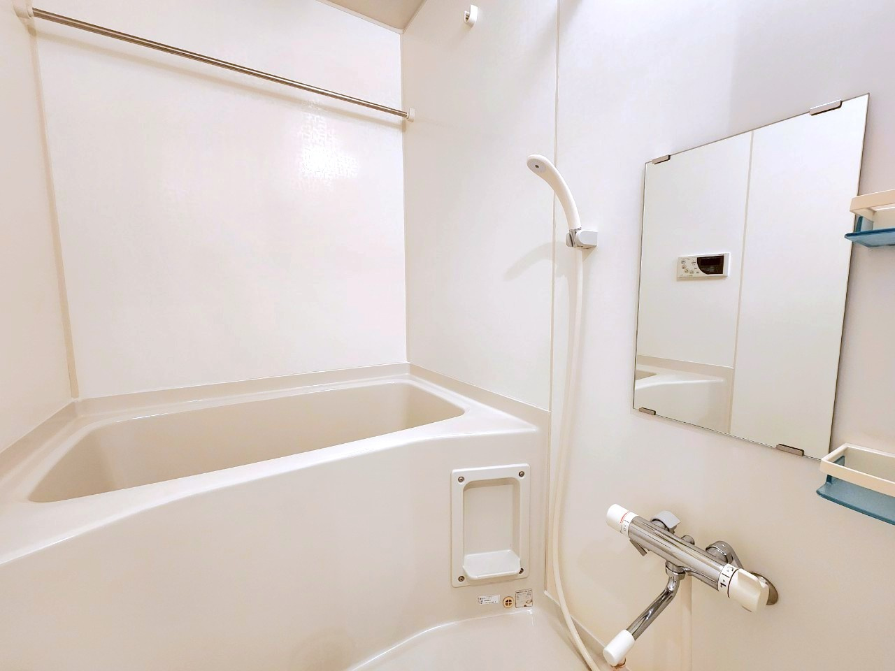 ※類似間取り別部屋参考写真となります