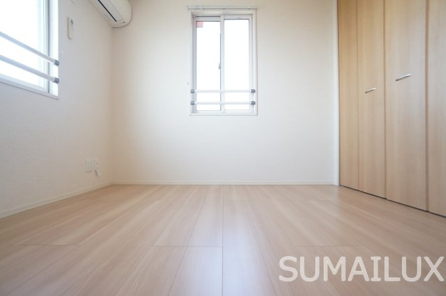 熊本市南区出仲間５丁目のアパートの駐車場