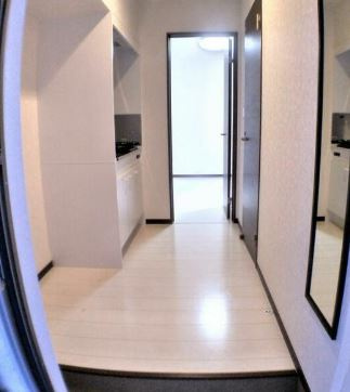 【玄関】 | グランシャトー弘明寺