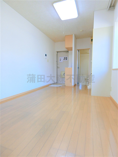 千鳥町ロッソコルサの居間・リビング