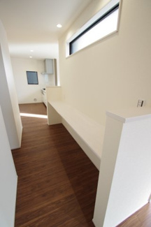 【その他】 | 【仲介手数料無料！！】日野市旭が丘5丁目　新築戸建て（全10棟）1号棟　5280万円 | リビングとダイニングの間のカウンター