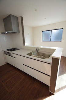 【キッチン】 | 【仲介手数料無料！！】日野市旭が丘5丁目　新築戸建て（全10棟）1号棟　5280万円