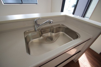 【キッチン】 | 【仲介手数料無料！！】日野市旭が丘5丁目　新築戸建て（全10棟）1号棟　5280万円