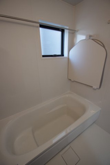 【浴室】 | 【仲介手数料無料！！】日野市旭が丘5丁目　新築戸建て（全10棟）1号棟　5280万円