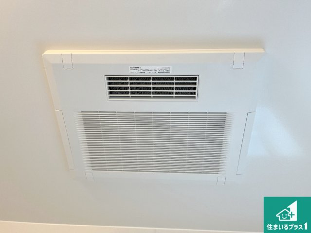 赤穂市板屋町　第2期　新築一戸建ての冷暖房・空調設備|四季を通して快適なバスライフをお手伝いする浴室暖房乾燥機！浴室の乾燥・暖房・涼風・換気はもちろん、２４時間換気にも対応！