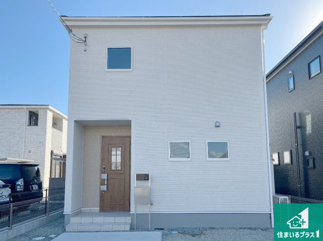 赤穂市板屋町　第2期　新築一戸建ての外観|安心の10年保証！外観を美しく保ち、雨水で汚れを落とします！気になることがありましたら、お気軽にお問い合わせください！