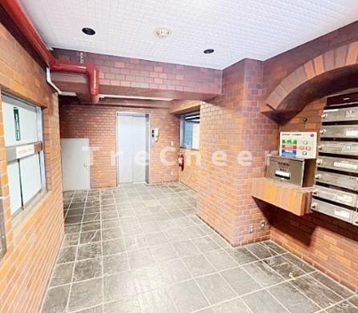 【エントランス】 | ルネッサンス代々木８５