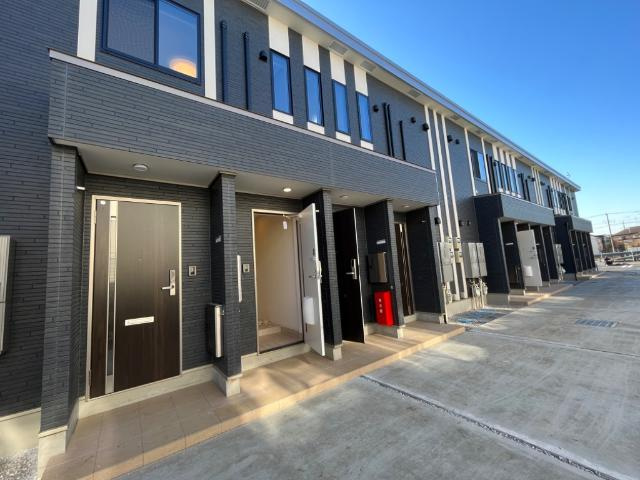 ウォーターミル十一番館のエントランス|外観写真（昼）