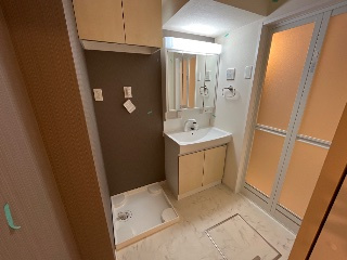 ウォーターミル十一番館の洗面所|洗髪洗面化粧台