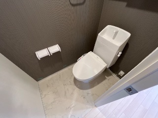 ウォーターミル十一番館のトイレ|シャワー付トイレ