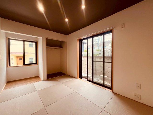 【和室】 | 練馬区南大泉４丁目　中古戸建て | 和の落ち着きと洋の使いやすさを兼ね備えた和洋室