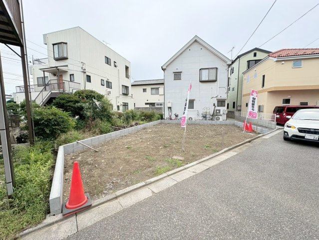 川越市神明町　建築条件なし売地　東武東上線『川越駅』バス10分　【川越小学区】の前面道路含む現地写真