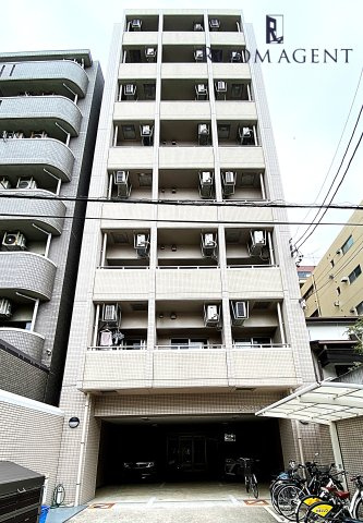 クレスト覚王山の外観