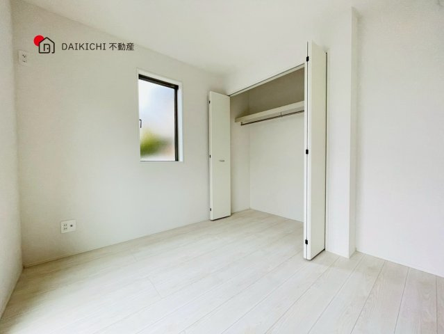 【洋室】 | 久喜市南7期　GRAFARE DESIGN　新築戸建　全2棟　2号棟