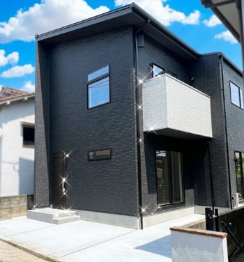 南梅本建売住宅の外観