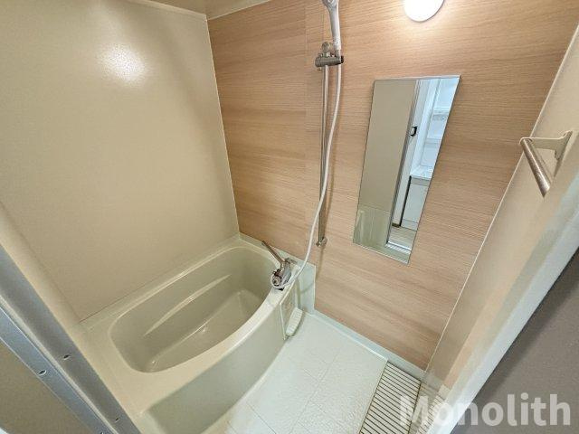 ノーブル幸の浴室