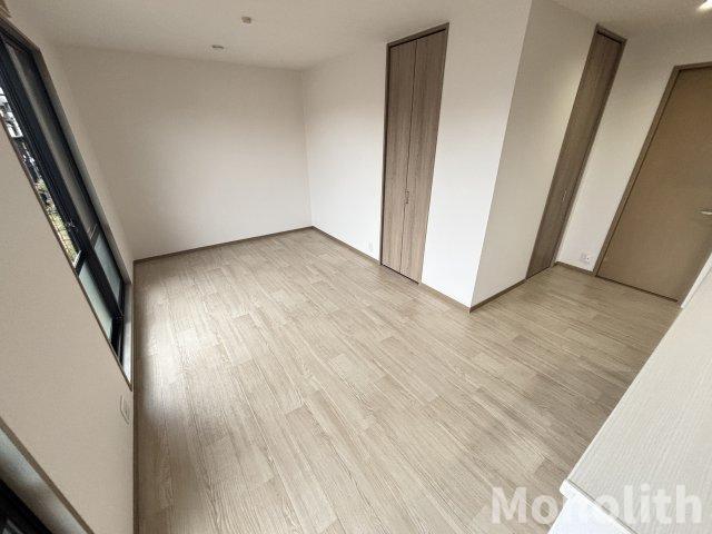 ノーブル幸の居間・リビング