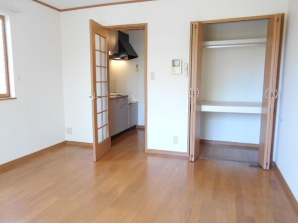 トムハウスIIの居間・リビング