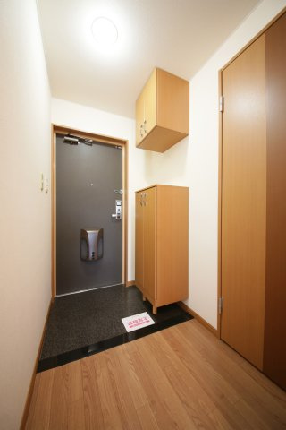 サンハイツの玄関