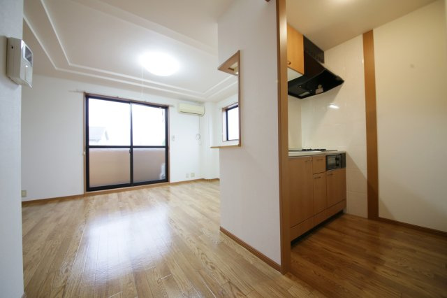 サンハイツの内装