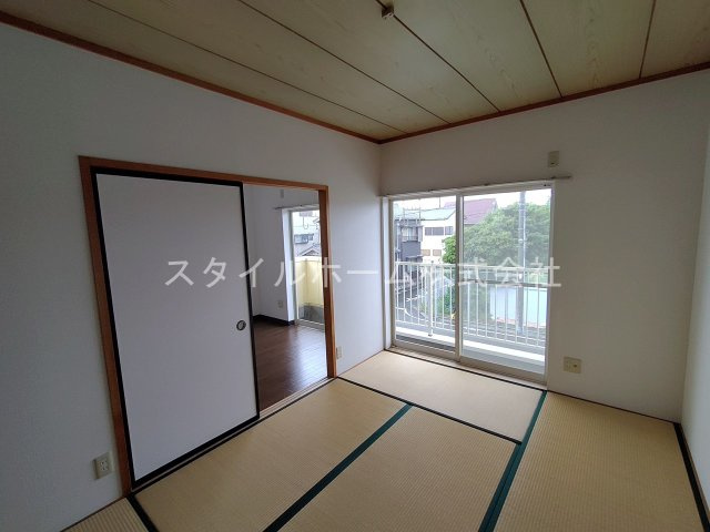 シティハイツ住吉Aの和室|同建物内別部屋の写真です。