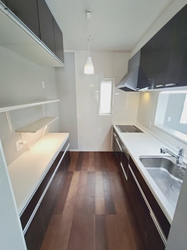 江戸川区北小岩８丁目戸建のキッチン