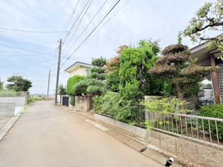 【前面道路含む現地写真】