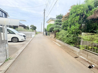 【前面道路含む現地写真】