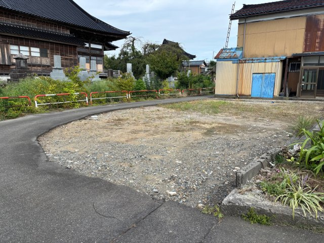 長岡市中之島　土地の外観
